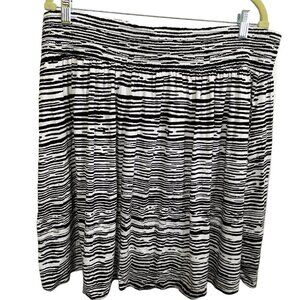 (SK45) Lane Bryant Zebra Print Flowy Pull on Rayon Skirt Plus Size 18/20